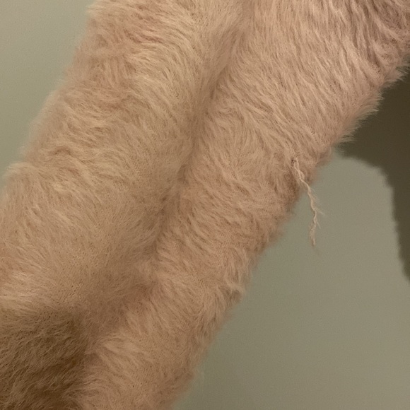 Super Soft Blush Eyelash Cardigan - Picture 3 of 4